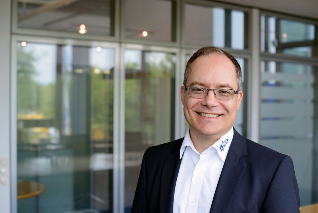 Dr. Alexander Bünz, CEO von Expresso: 